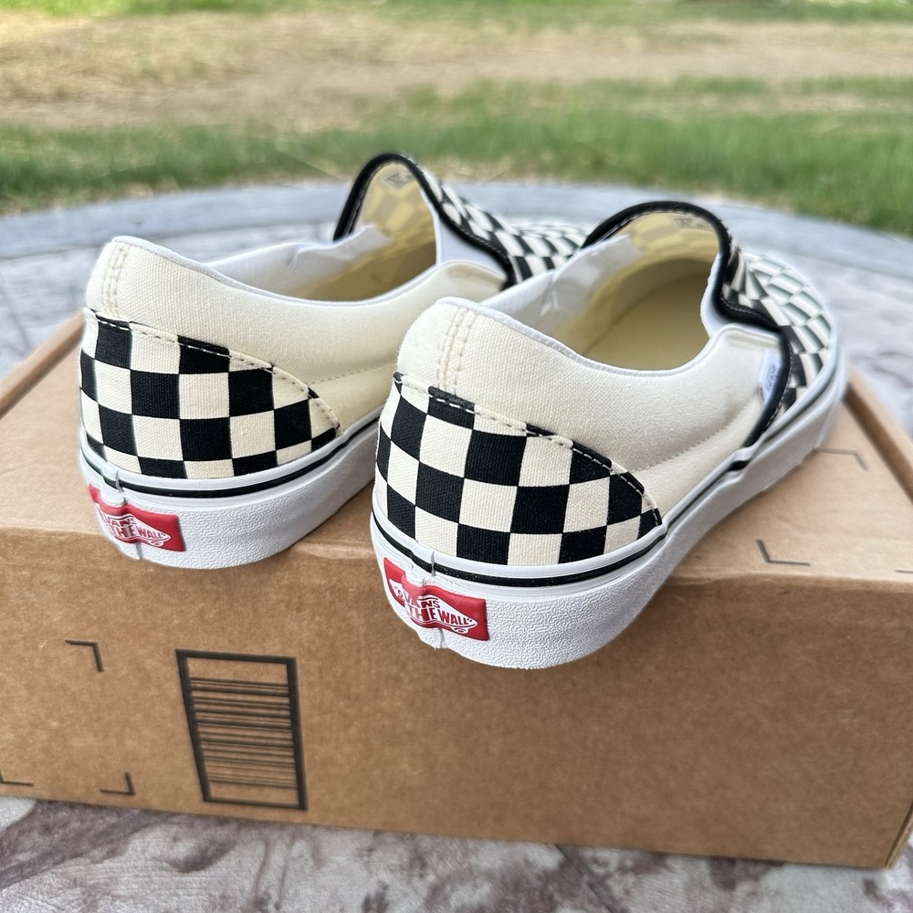 NEW Vans Checkerboard Skate Shoes Slip On Black White Men's 9 or Women 10.5 - Picture 3 of 5
